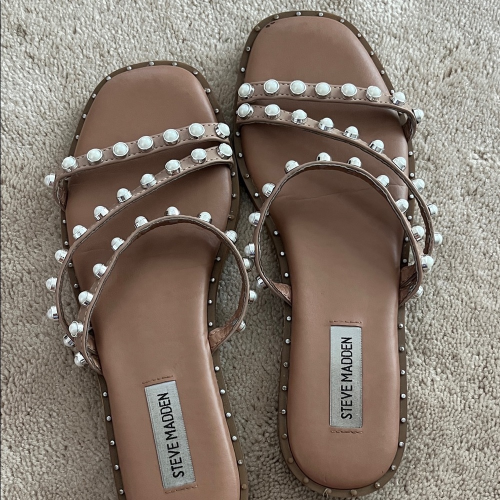 Steve Madden Tan Sandals with Pearl Accents